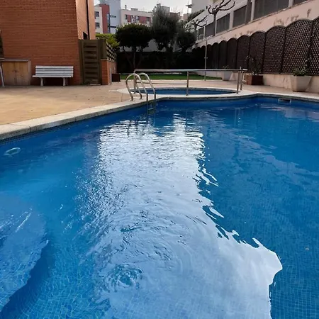 Seahomes Vacations, Fenals Beach&chic, Pk, Full Equipped Apartment *
