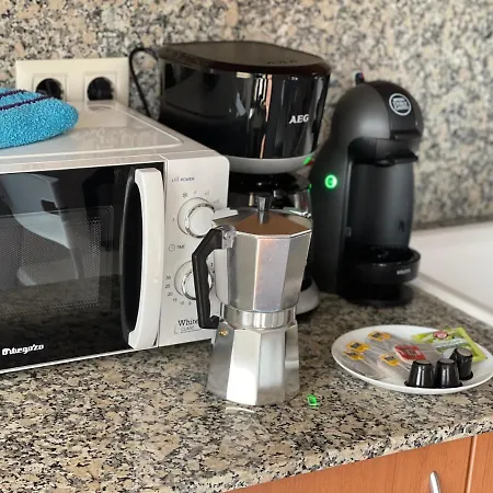 아파트 Fenals Beach&chic, Boutique Apartament, Free Parking, Full Equipped Near The *