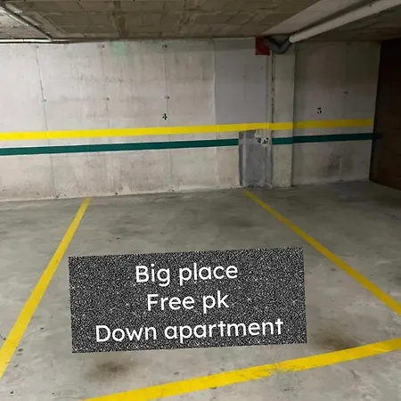 Fenals Beach&chic, Boutique Apartament, Free Parking, Full Equipped Near The Apartment