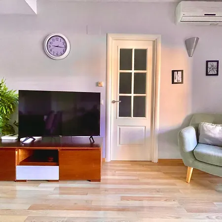 Fenals Beach&chic, Boutique Apartament, Free Parking, Full Equipped Near The * 료렛 드 마르