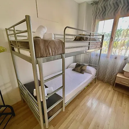 Apartman Fenals Beach&chic, Boutique Apartament, Free Parking, Full Equipped Near The