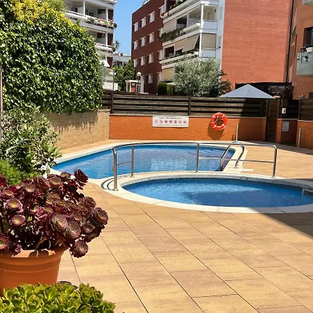 Апартаменты Fenals Beach&chic, Boutique Apartament, Free Parking, Full Equipped Near The